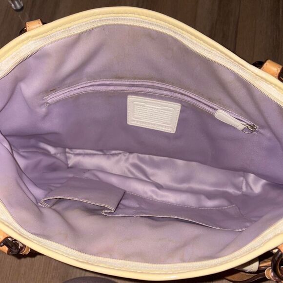 Coach | Leah Tote Bag - Picture 4 of 8